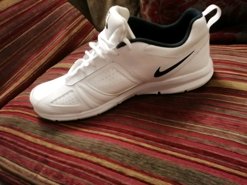 gumtree nike trainers